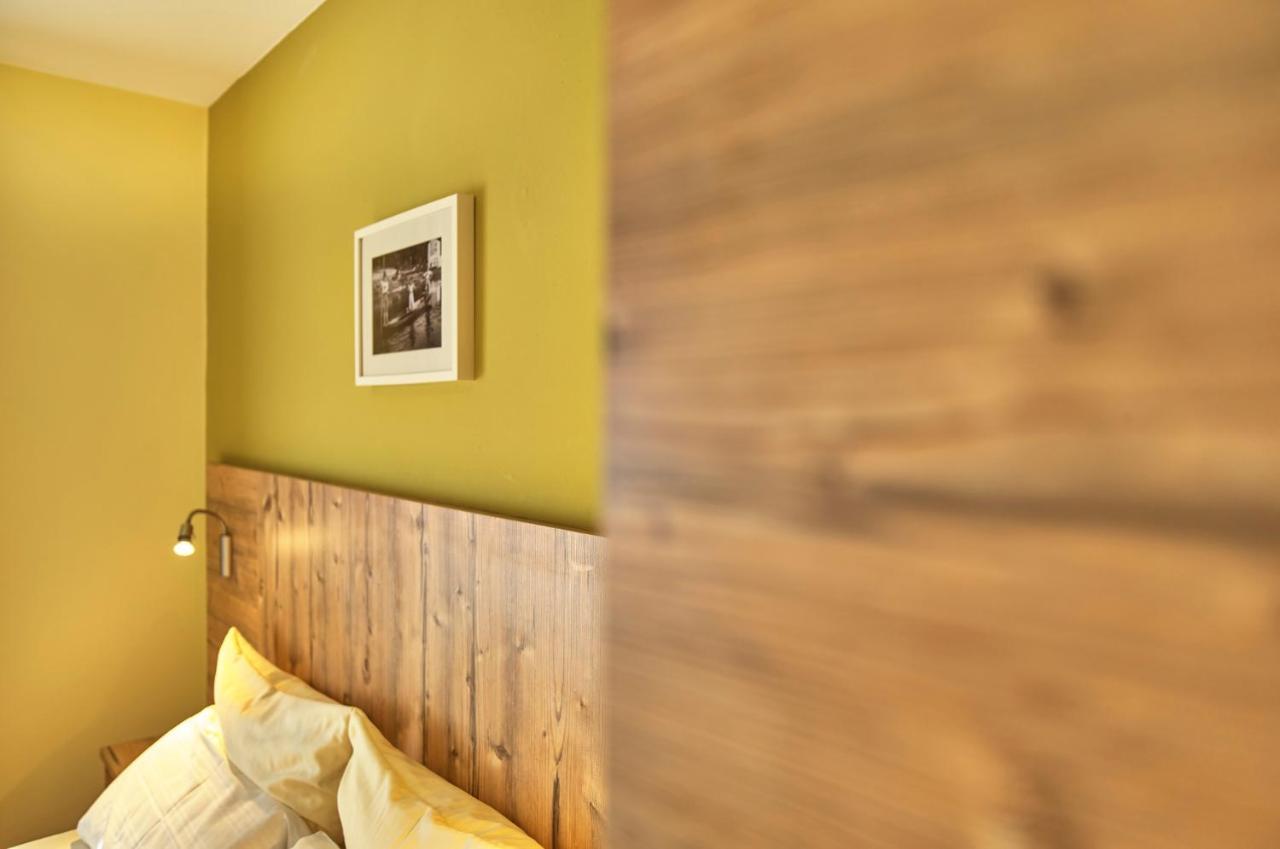 Hotel Zum Blauen Hecht à Kipfenberg Extérieur photo